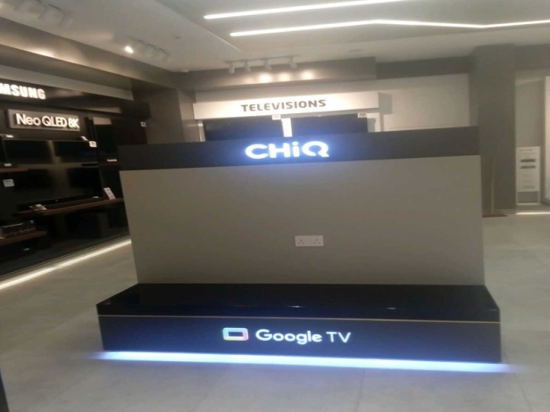 CHIQ Electronics Display Stand